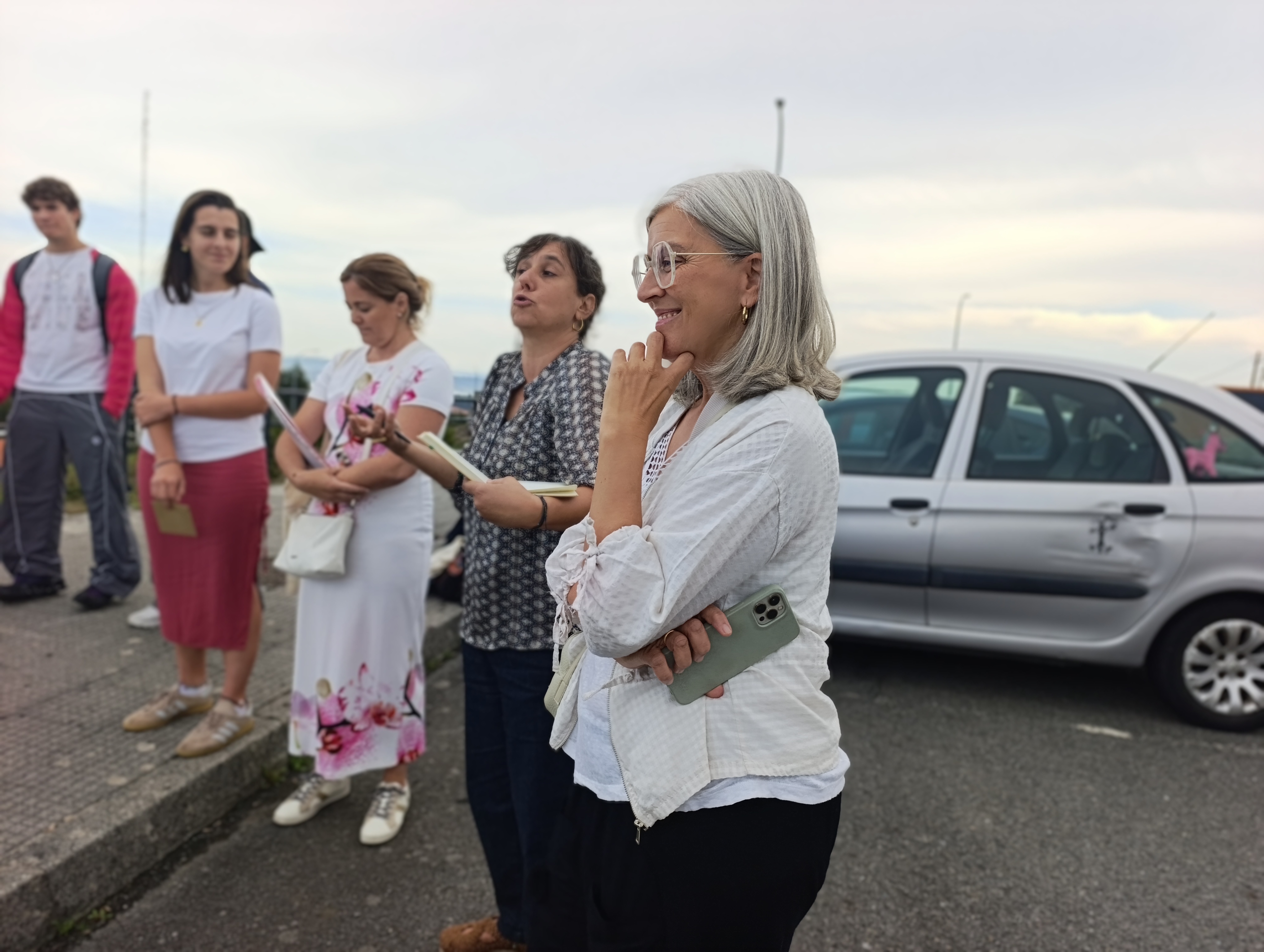 Imagen de la dinámica de grupo, liderada por Mavi Lezcano e Isabel Fernández
